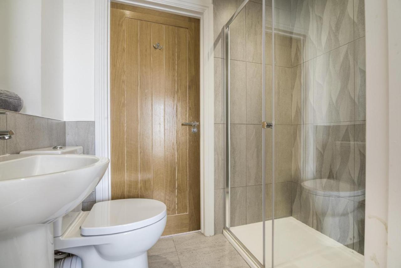 Milford Street - 5 Bedroom Luxurious Holiday Home - Saundersfoot Exterior foto