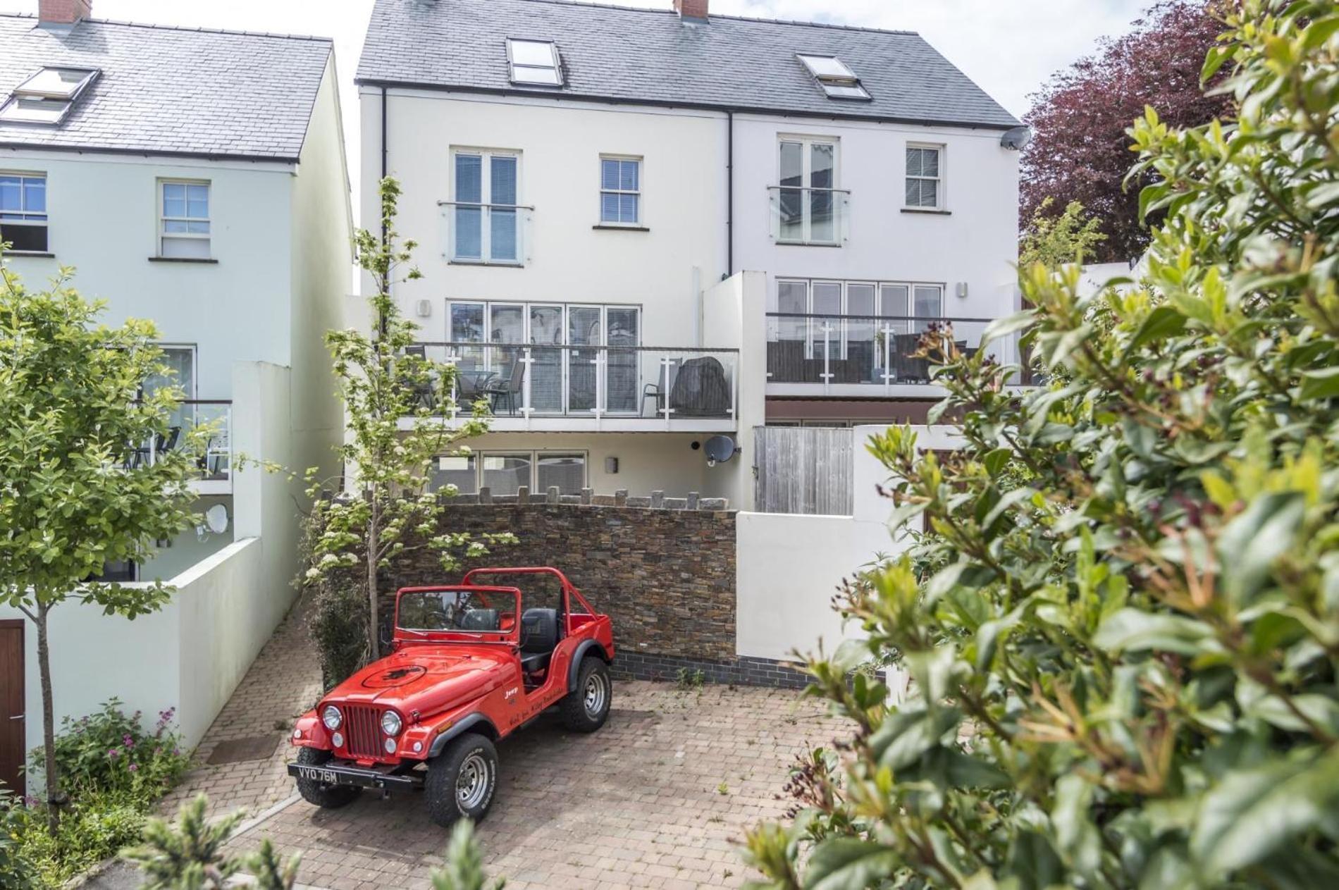 Milford Street - 5 Bedroom Luxurious Holiday Home - Saundersfoot Exterior foto